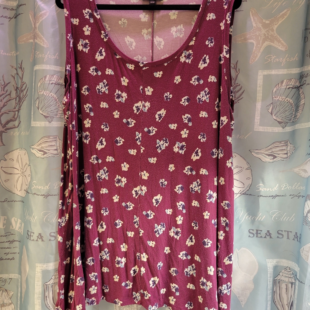 Lane Bryant Plus Sized Floral Tank Top - Purple And White - Visible Pilling